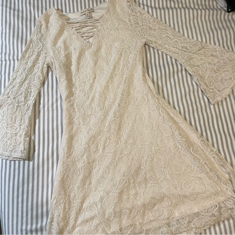 Lace dress